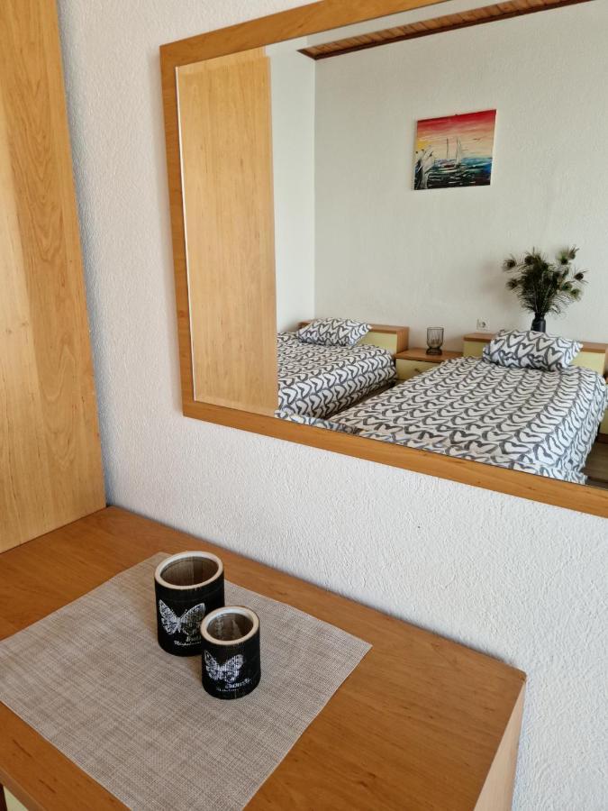 Motel "Tri Lovca" Knin Exterior foto